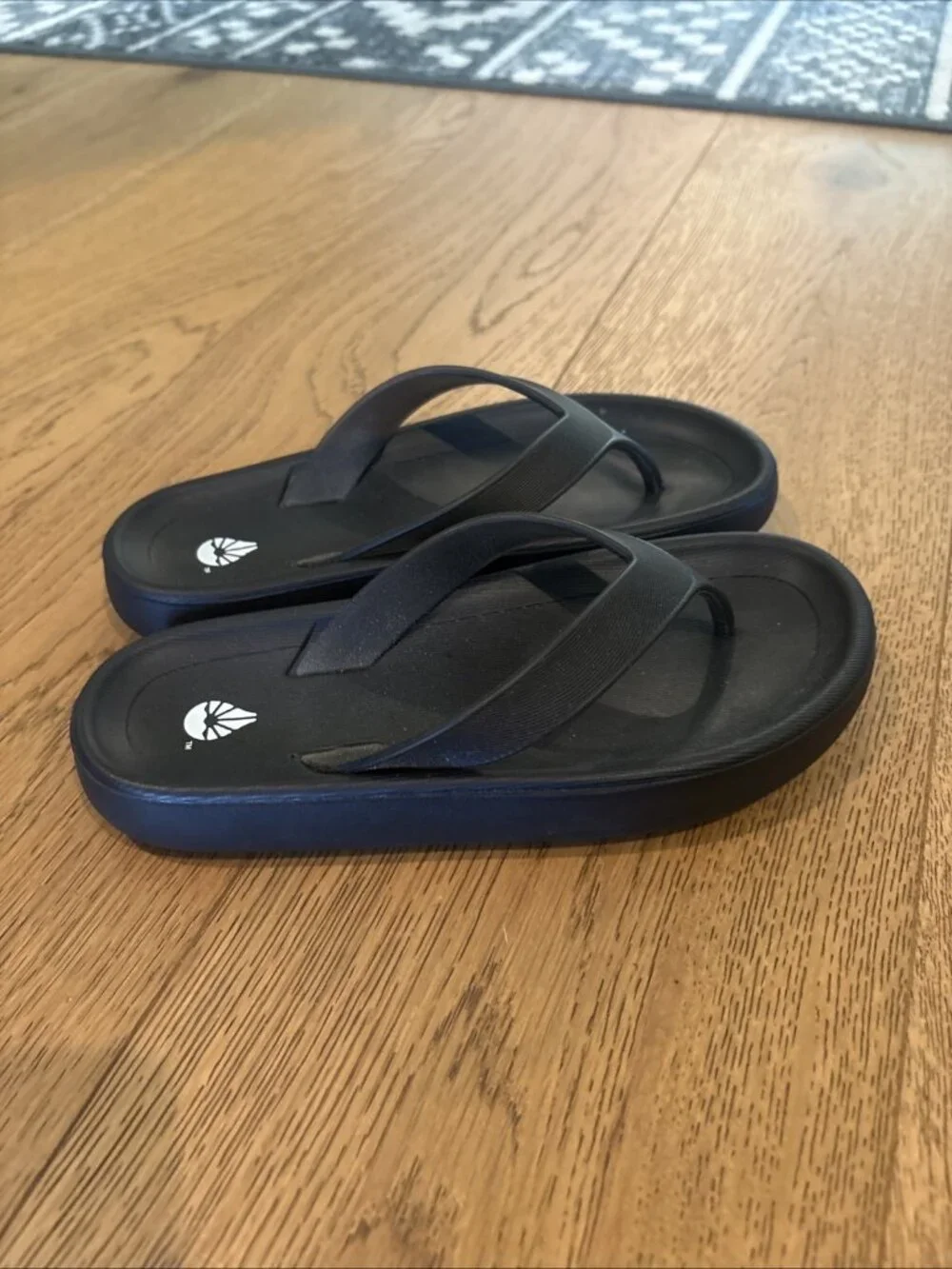 Telic Recovery Flip Flop Sandals Black/Gray Size 7 Comfort Thong Slides